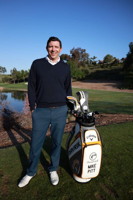 Mike Pitt, golf instructor